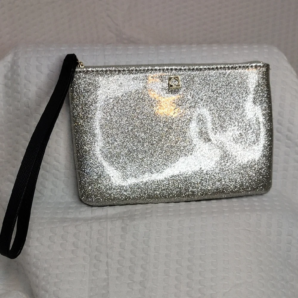 Kate Spade Mavis Street Gia Silver Glitter Wristlet Clutch - Picture 1 of 7